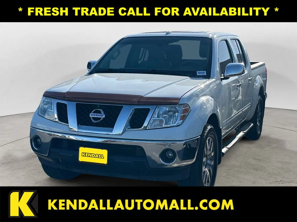 2013 Nissan Frontier 4.0 SL Crew Cab 4X4 AT SWB's photo