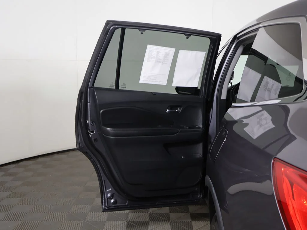 Used 2022 Gray Honda EX-L image 24