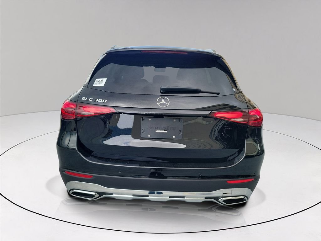 New 2026 Black Mercedes-Benz GLC 300 image 5