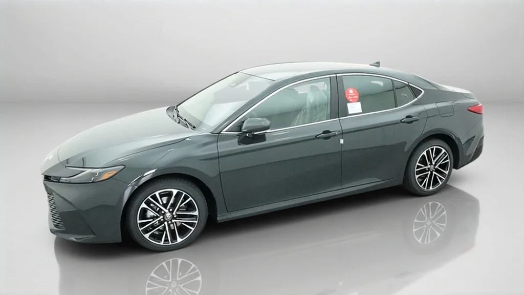 New 2027 Underground Toyota XLE image 3