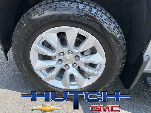 Used 2024 Sterling Gray Metallic Chevrolet Custom image 9
