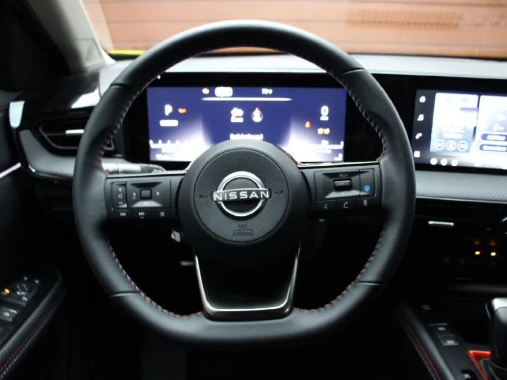 2026 Nissan KICKS SR - Photo 15
