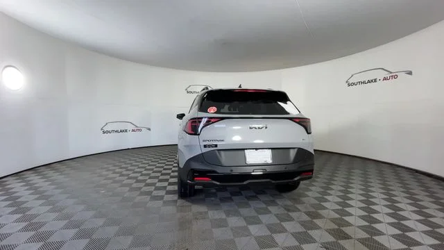 New 2026 Wolf Gray Kia X-Line image 7