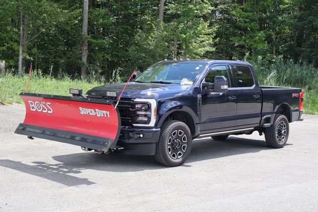 Used 2025 Blue Ford Platinum image 3