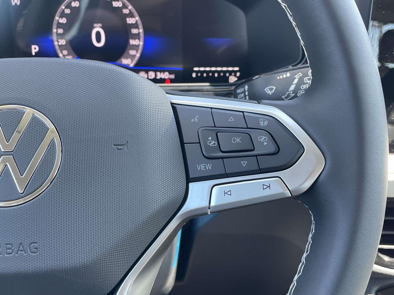 New 2026 Deep Black Pearl Volkswagen S image 33