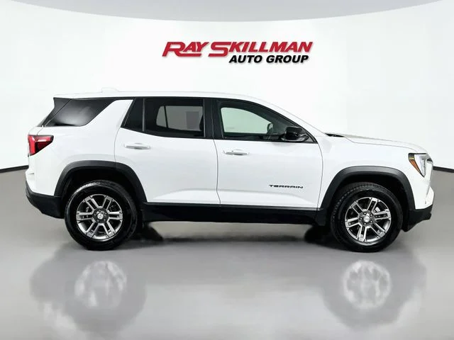 2026 GMC Terrain Elevation - Photo 8