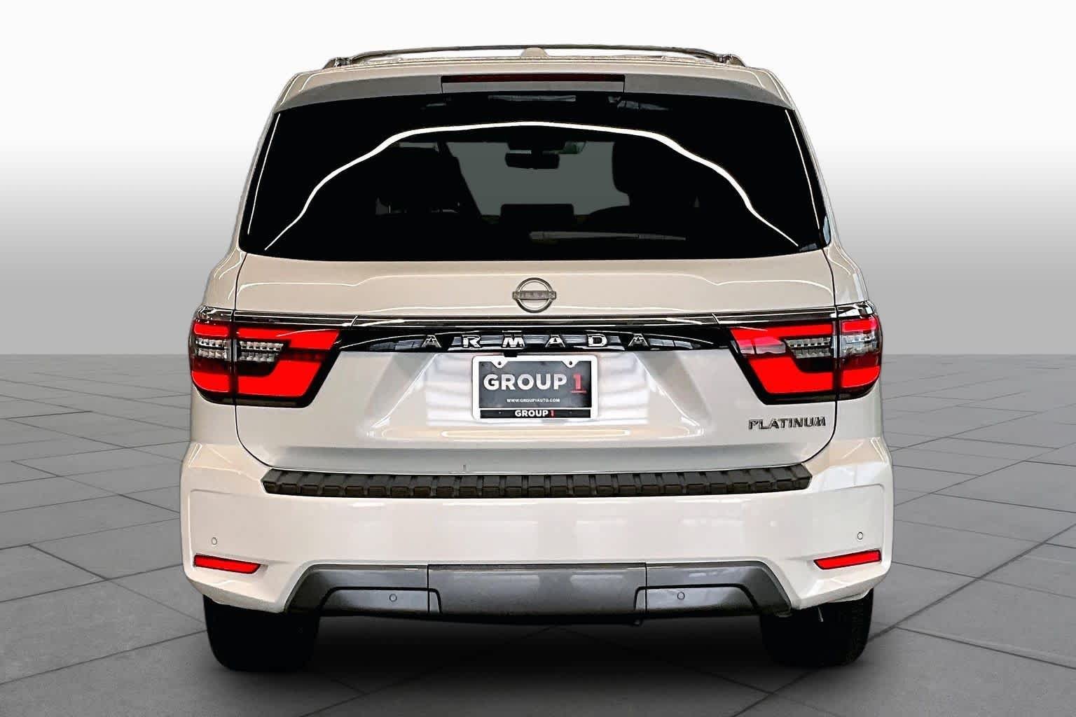 Used 2023 Aspen White Tricoat Nissan Platinum image 5