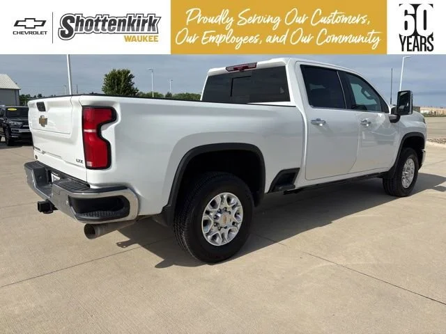 Used 2024 Summit White Chevrolet LTZ image 47