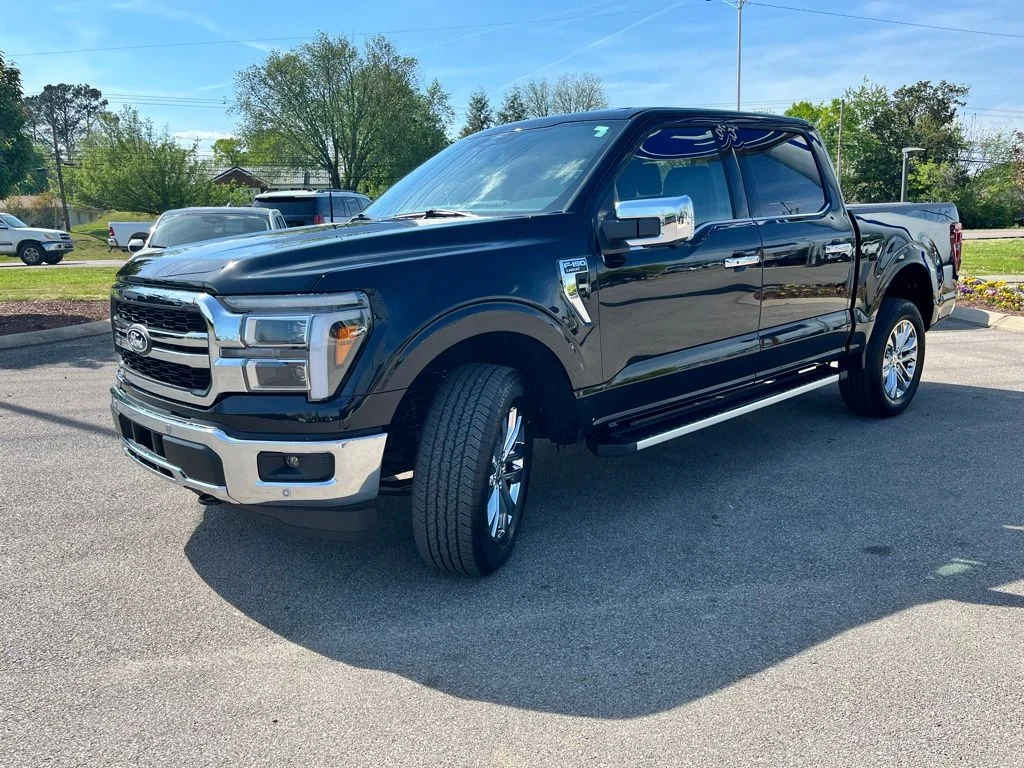 New 2026 Black Ford Lariat image 3