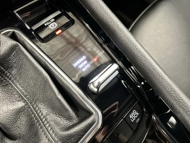 Used 2024 Blue Jeep Limited image 22
