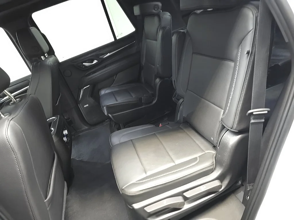 Used 2022 White GMC Denali image 34