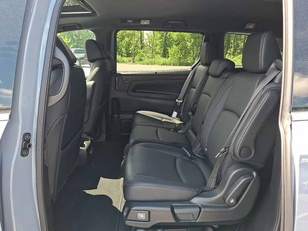 2026 Honda Odyssey Sport L - Photo 10
