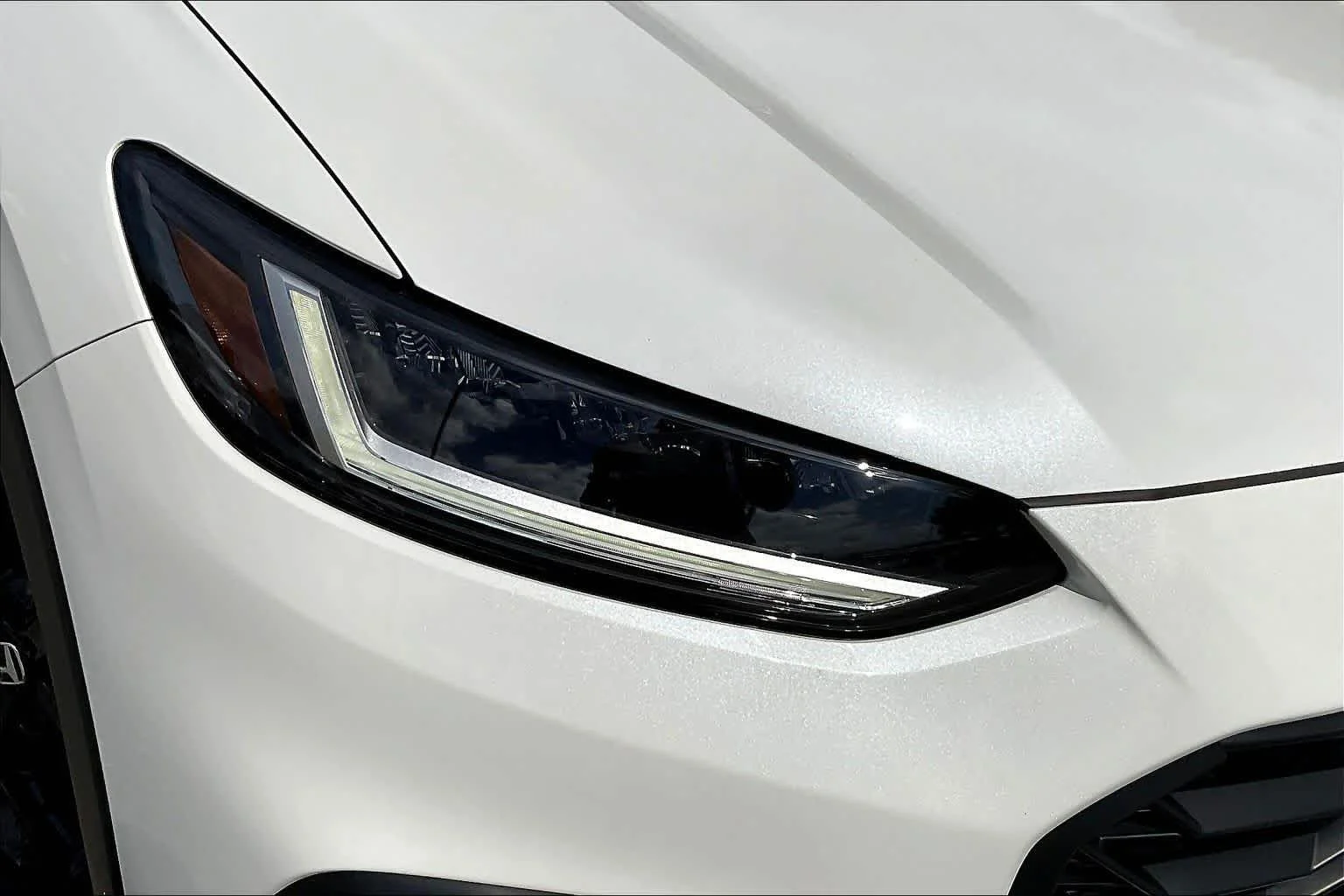 Used 2023 Platinum White Pearl Honda Sport image 27
