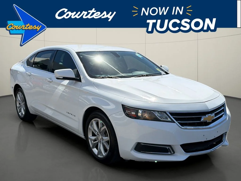 Used 2017 White Chevrolet LT image 1