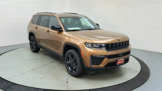 New 2026 Copper Shino Metallic Clear-Coat Exterior Paint Jeep Limited image 14