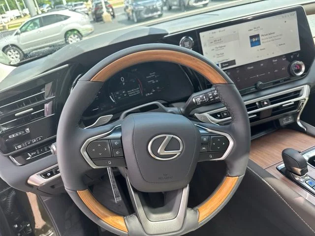New 2026 Nori Green Pearl Lexus PREMIUM PLUS image 22
