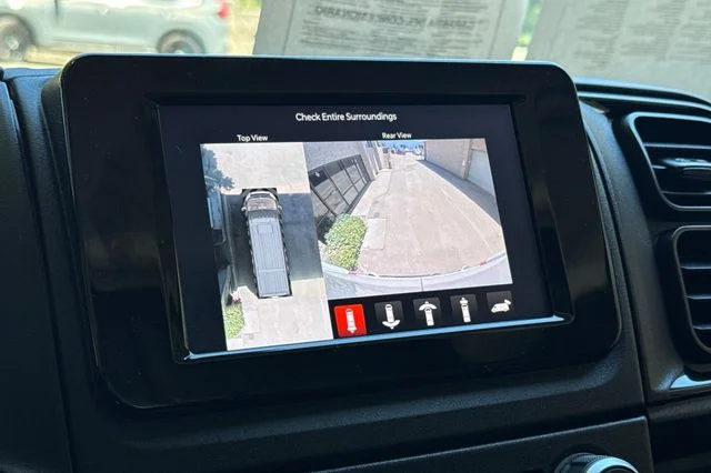 Used 2023 White Ram High Roof image 21