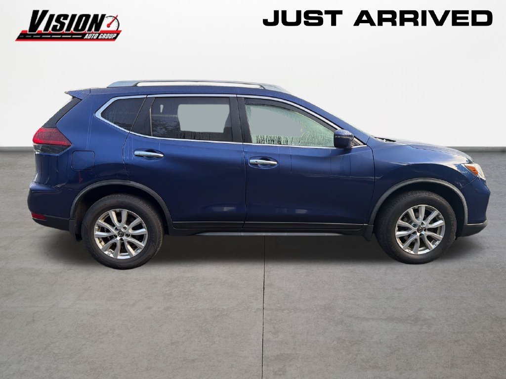 Used 2018 Blue Nissan SV image 4