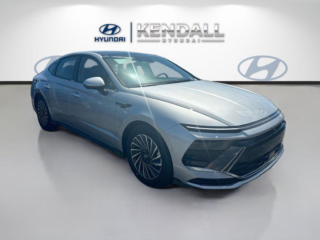 2026 Hyundai Sonata Hybrid Limited