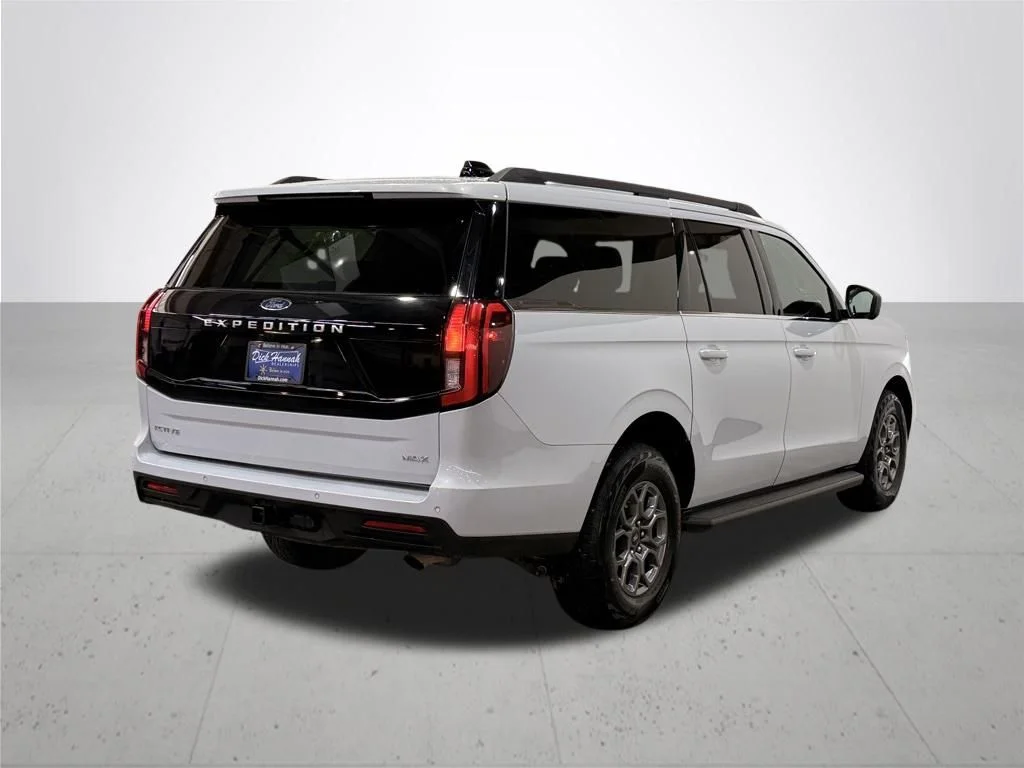 Used 2025 Silver Ford Active image 11