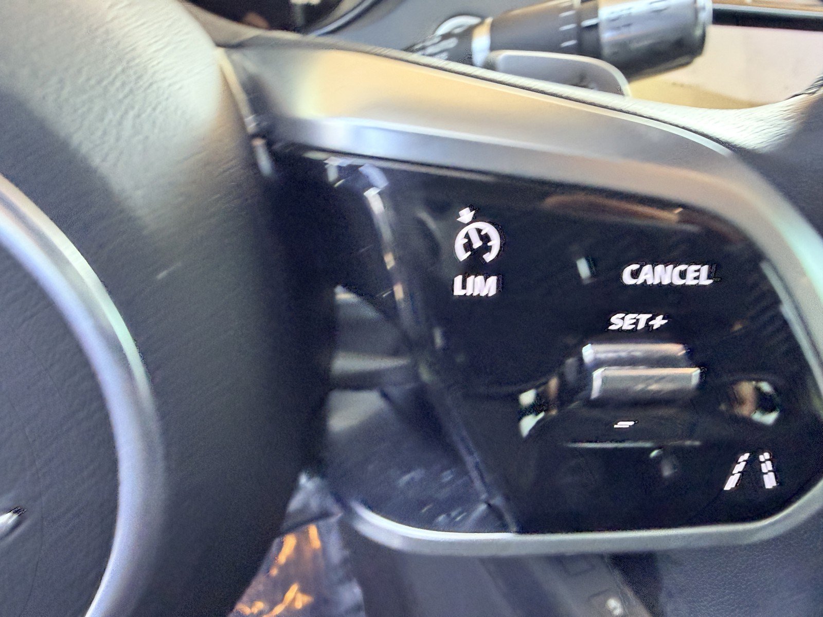 Used 2021 Gray Jaguar P250 SE image 17