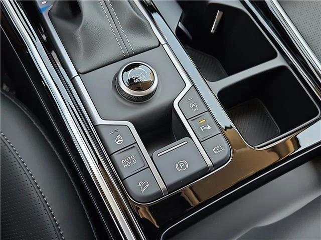 New 2026 Ebony Black KIA SX Front-Wheel Drive image 15