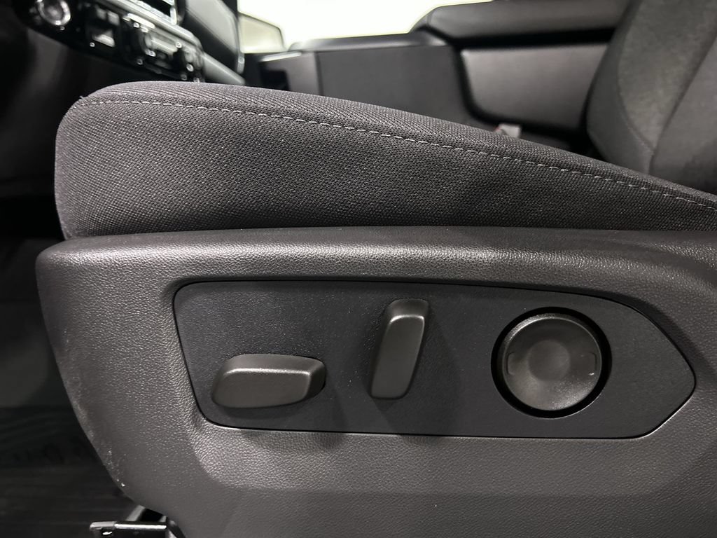 2026 Chevrolet Silverado 1500 LT - Photo 14