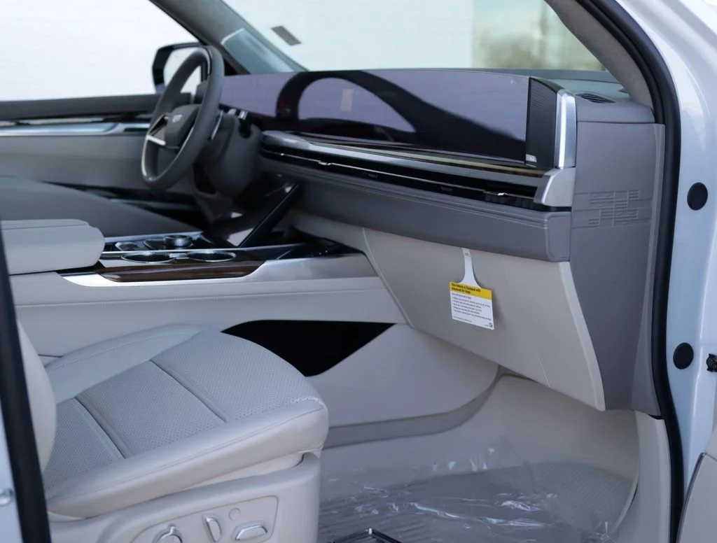 2026 Cadillac Escalade Platinum Sport - Photo 48