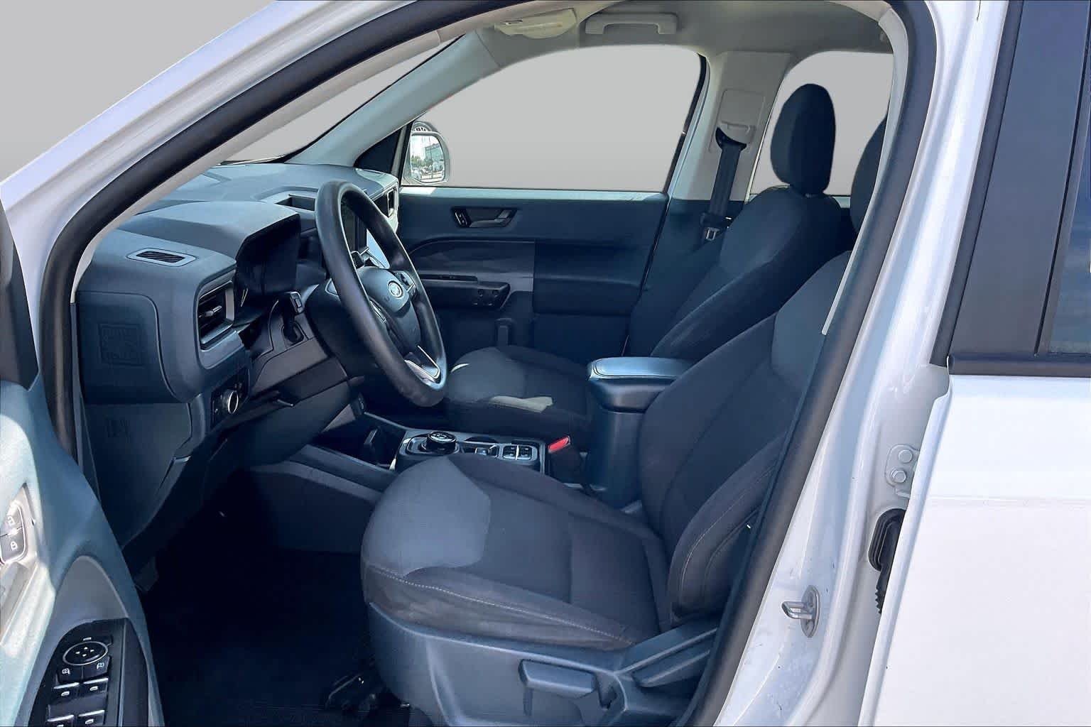 Pre-Owned 2023 Ford Maverick XL