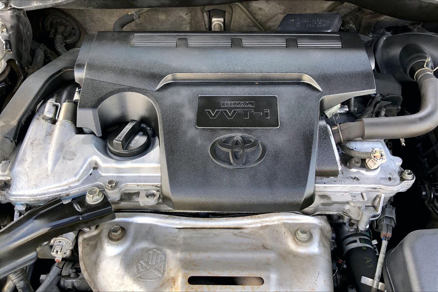 Used 2013 Magnetic Gray Metallic Toyota SE image 30