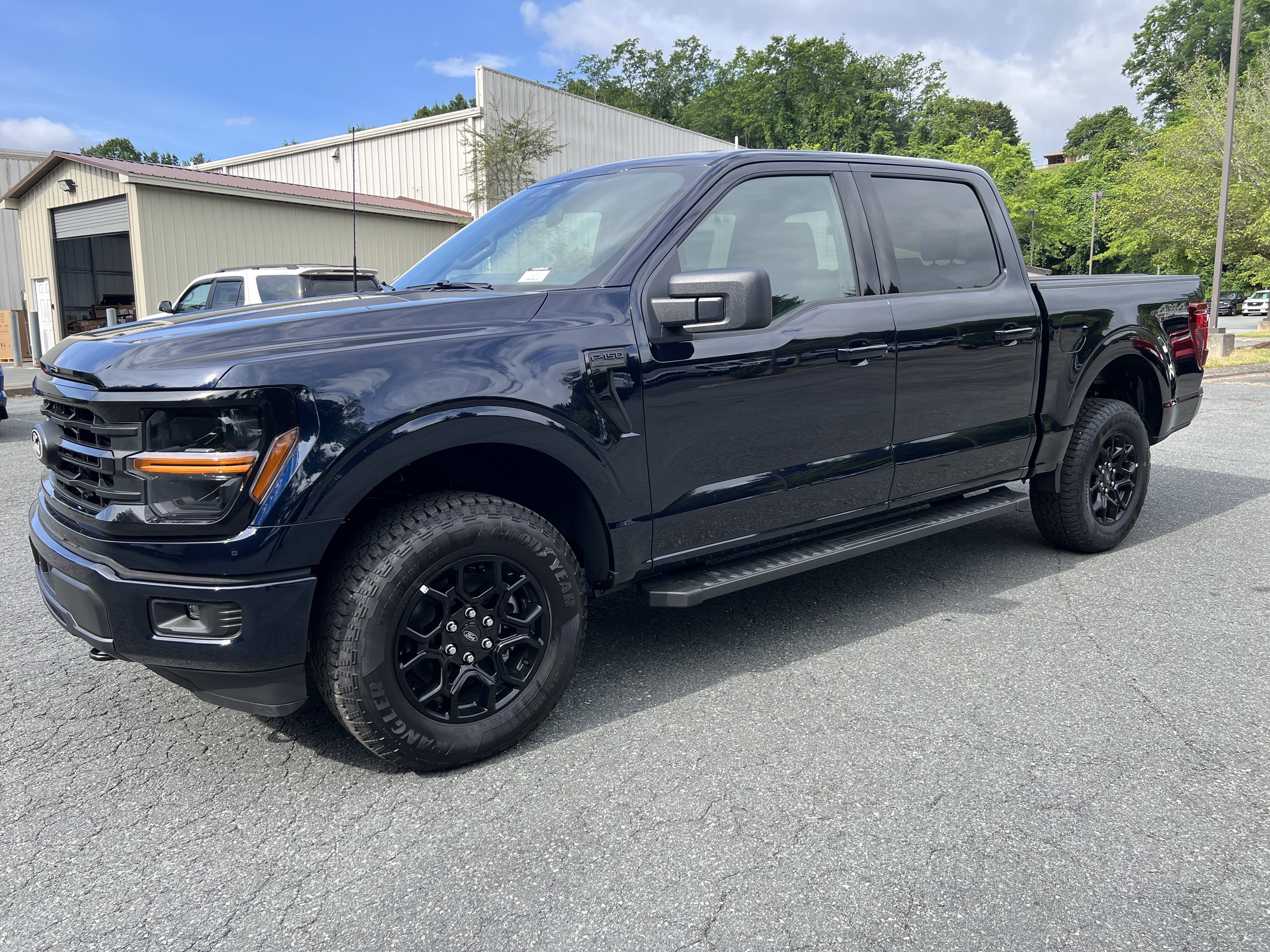 New 2026 Antimatter Blue Metallic Ford XLT image 1