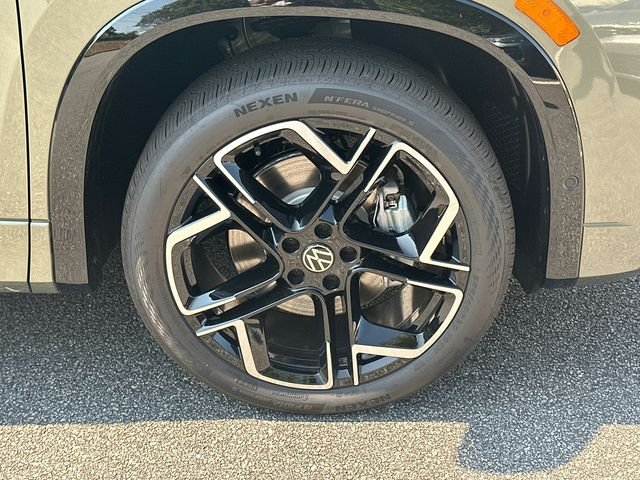 New 2026 Green Volkswagen 2.0T SEL R-Line image 13