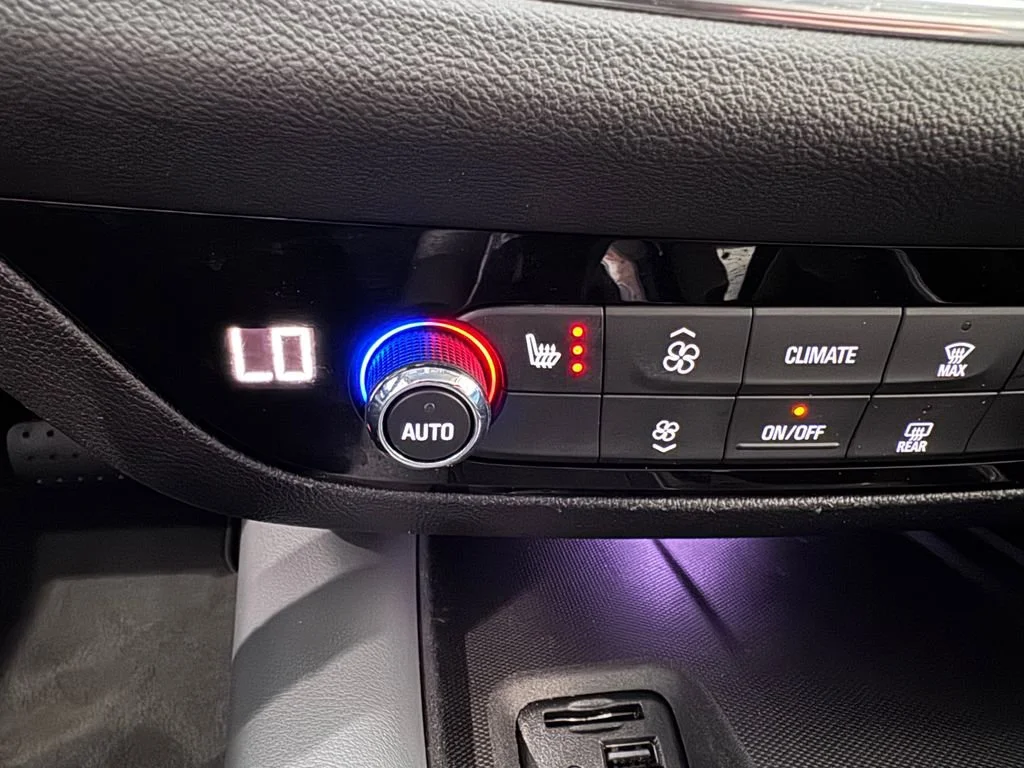 2021 Buick Enclave Essence - Photo 23