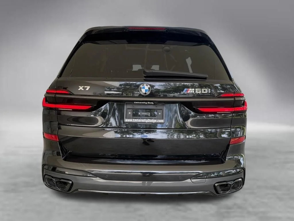 Used 2026 Black BMW M60i image 34