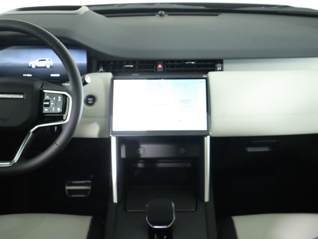 2025 Land Rover Discovery Sport Dynamic SE - Photo 15