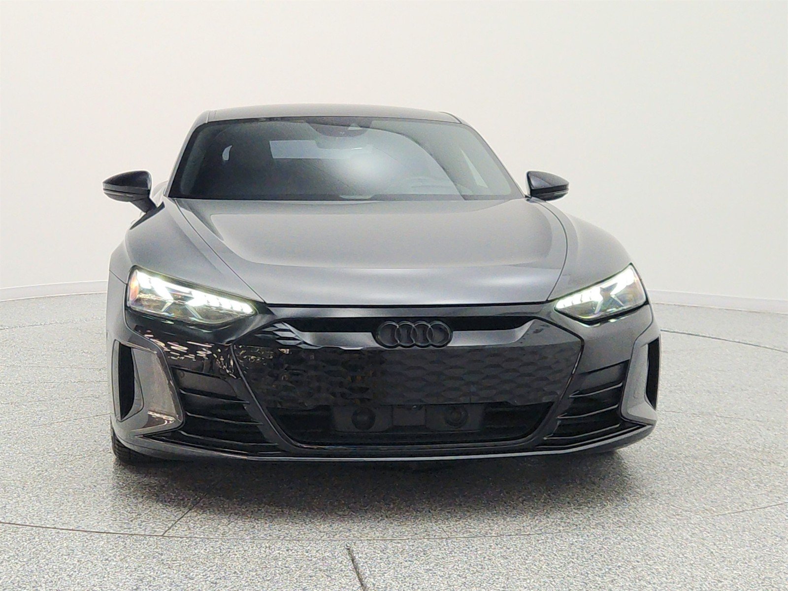 Used 2022 Daytona Gray Pearl Effect Audi Prestige quattro image 2