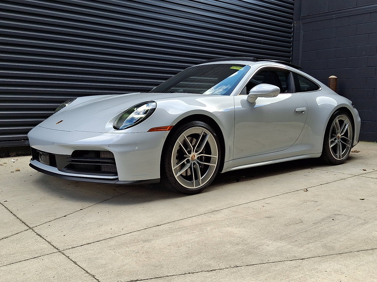 2025 Porsche 911's photo