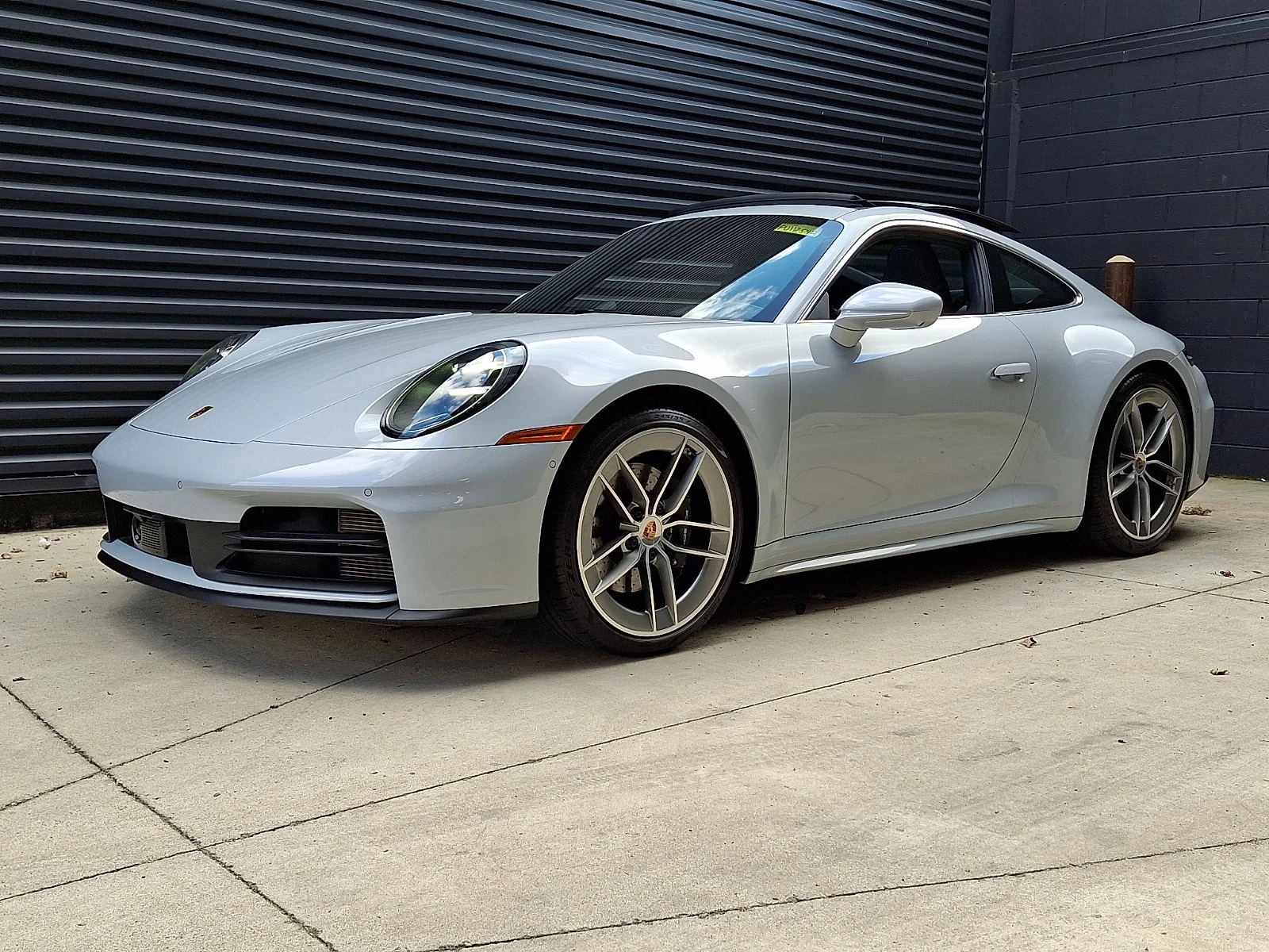 2025 Porsche 911's photo