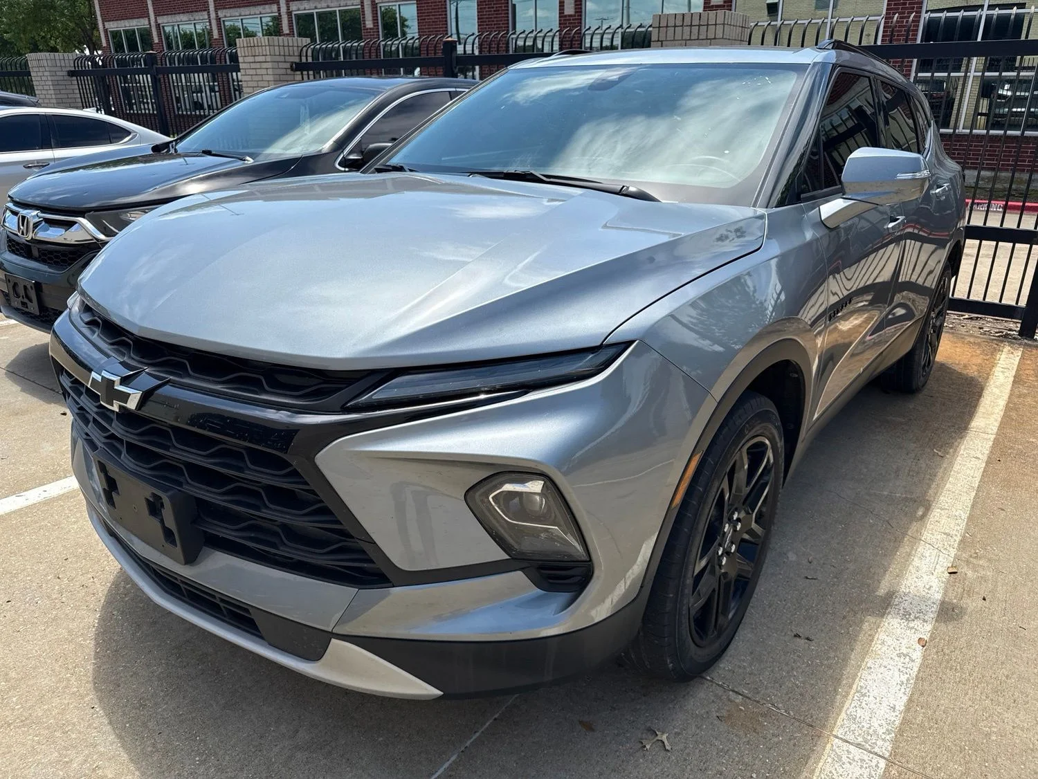 Used 2024 Gray Chevrolet 3LT image 3