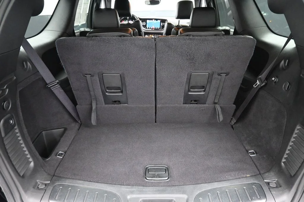 Certified Used 2023 Black Dodge Citadel image 12