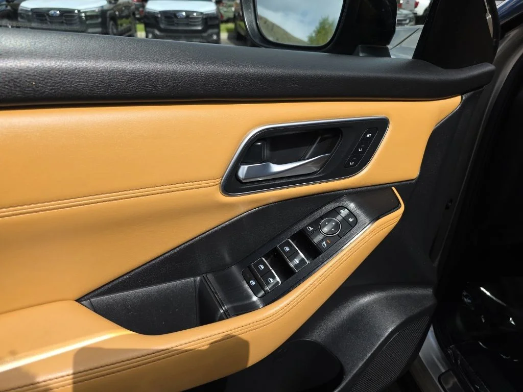 2023 Nissan Rogue Platinum - Photo 14