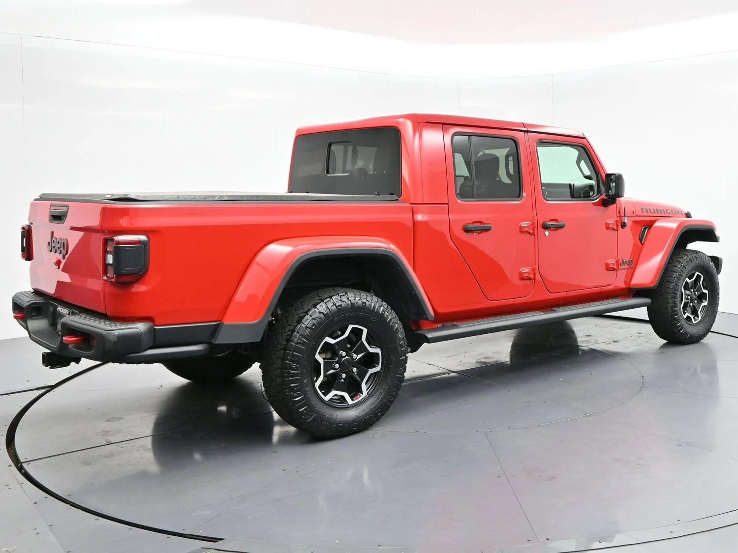 Used 2021 Firecracker Red Clearcoat Jeep Rubicon image 7
