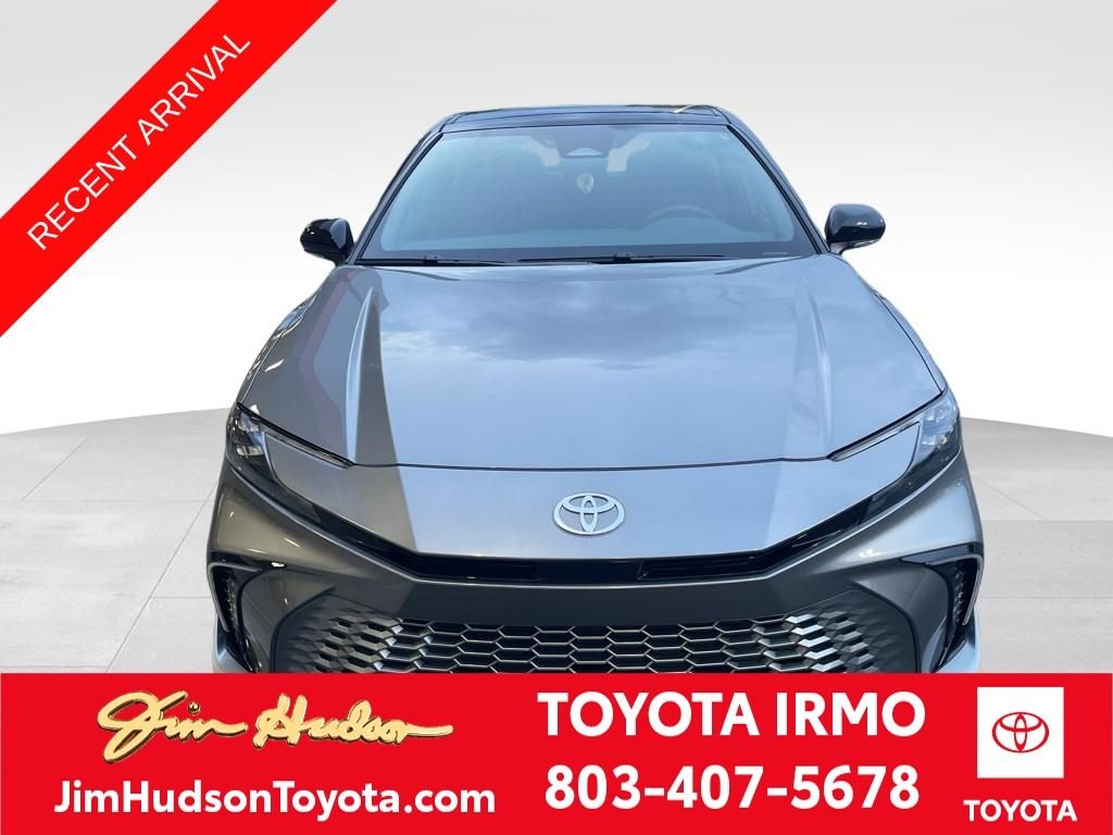 2026 Toyota Camry XSE Hybrid's photo