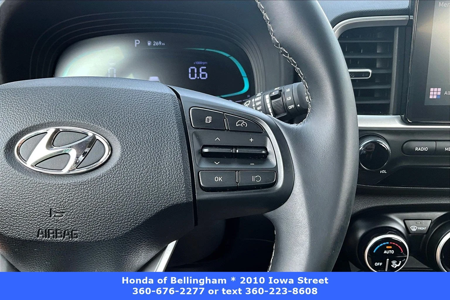 Used 2024 Green Apple Hyundai SEL image 11