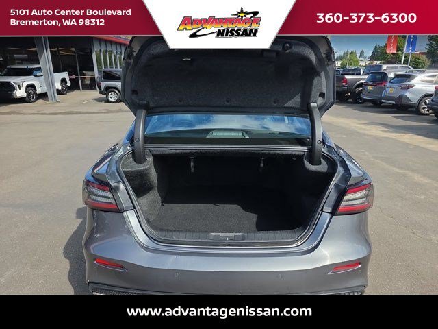 Used 2023 Gun Metallic Nissan 3.5 SL image 5