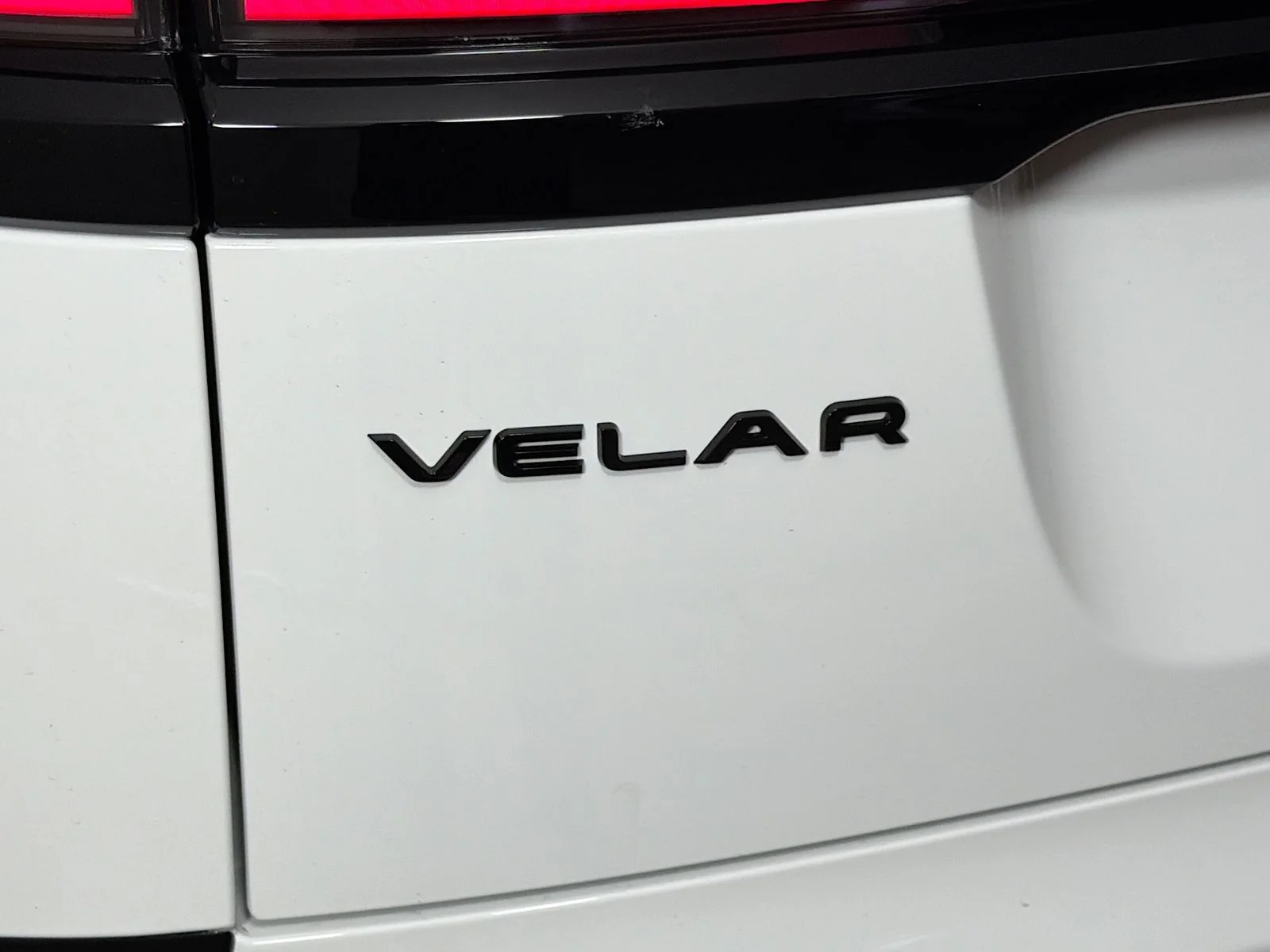 New 2026 Fuji White Land Rover Belgravia Edition image 31