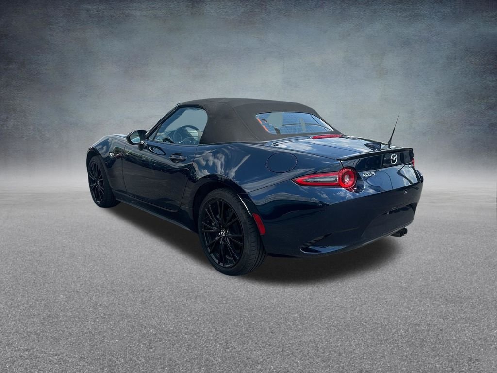 Used 2025 Blue Mazda Club image 15