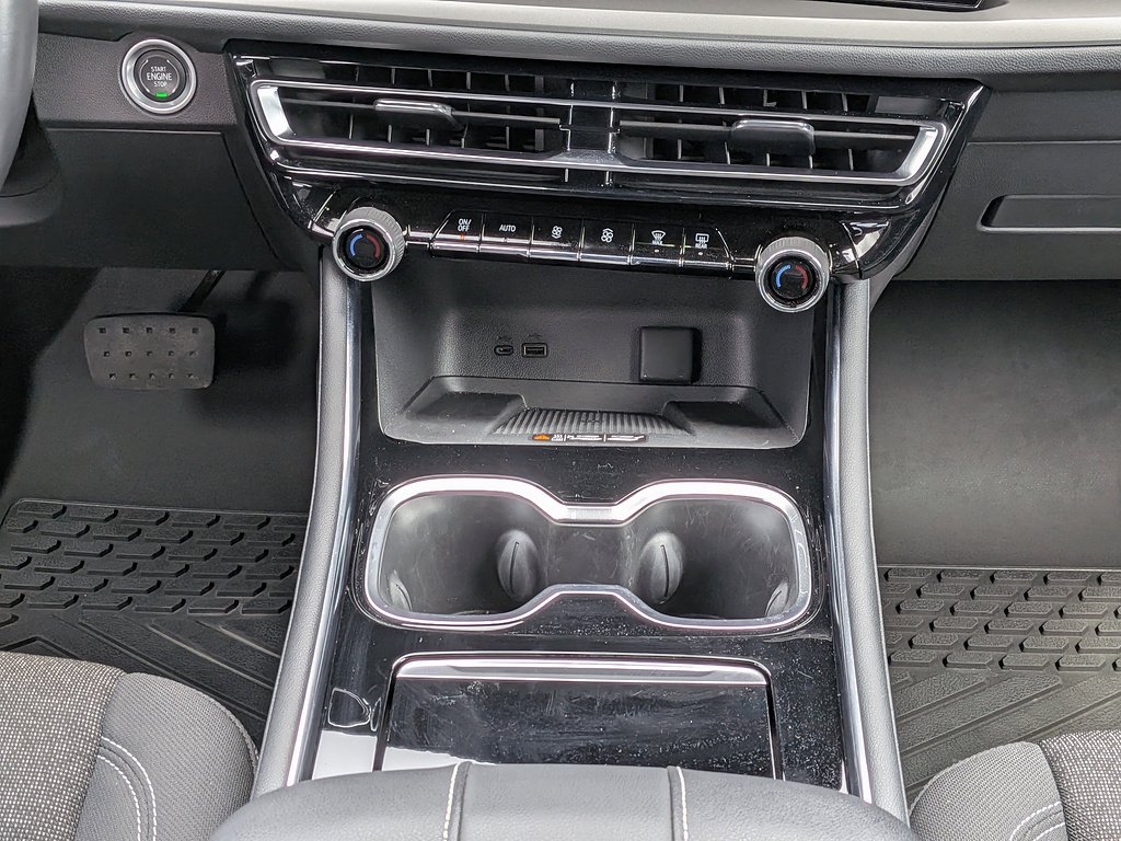2024 Chevrolet Traverse 1LT - Photo 18