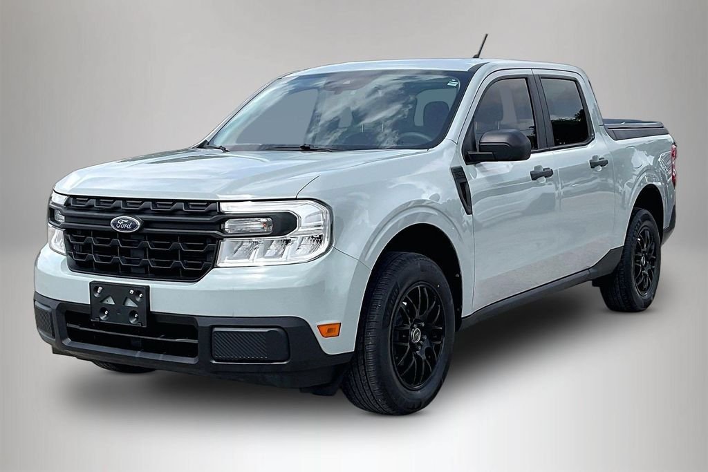 Used 2022 Green Ford XL image 2