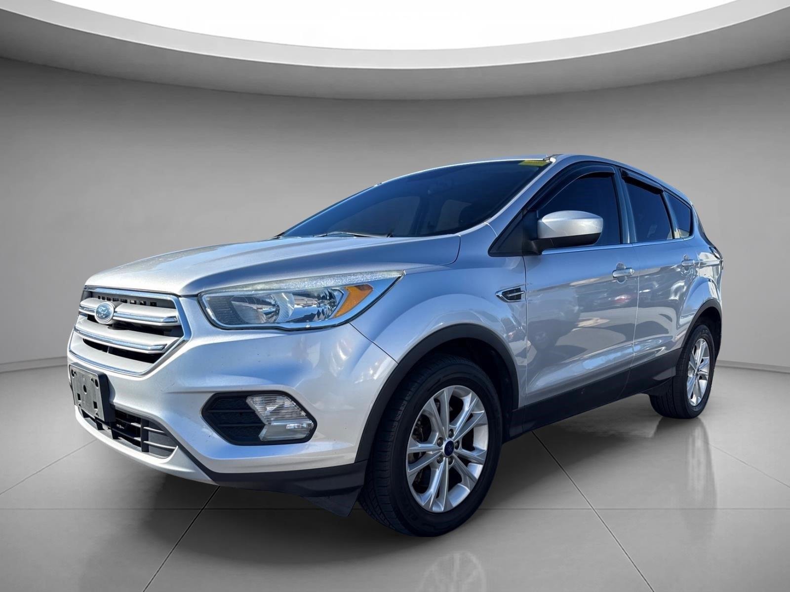 Used 2017 Ford Escape SE with VIN 1FMCU0G92HUB30612 for sale in Greenville, SC
